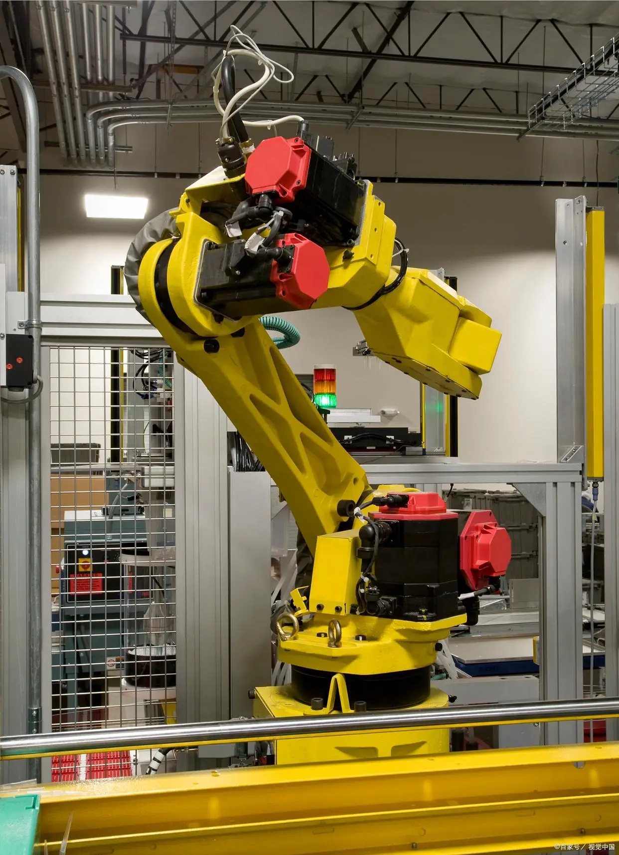 為何工業(yè)機器人離不開深溝球軸承？